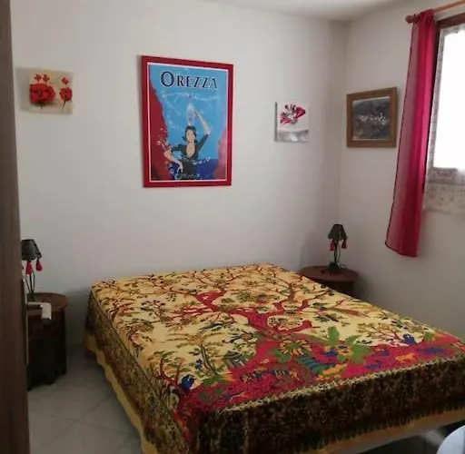 Maison Pres De La Holiday home