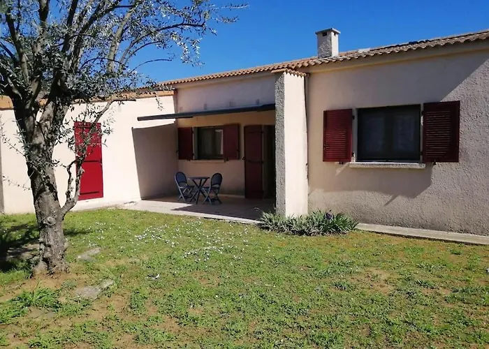 Holiday home Maison Pres De La